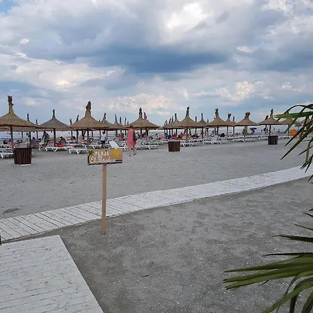 Apartment E&e Mamaia Nord Navodari